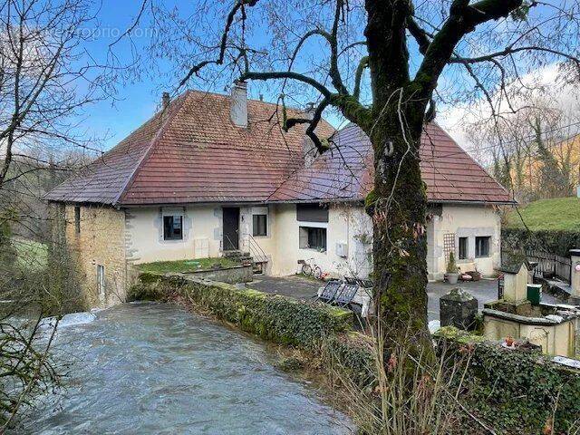 Maison à PONT-D&#039;HERY