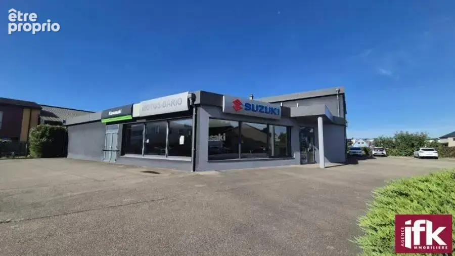 ENSEMBLE IMMOBILIER de 609 m² : Local commercial + Appartement - photo 3