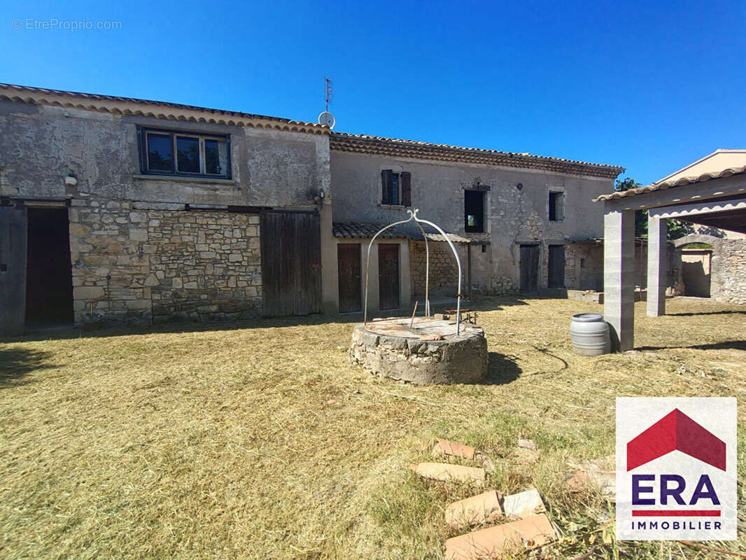 Maison 300m² à bourg-saint-andéol - photo 4