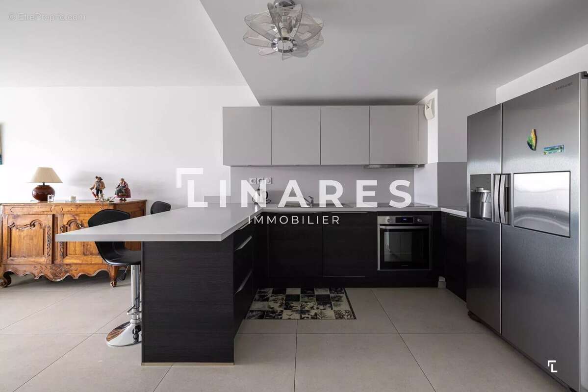 Appartement à MARSEILLE-12E