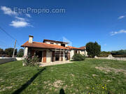 Maison à VIC-EN-BIGORRE