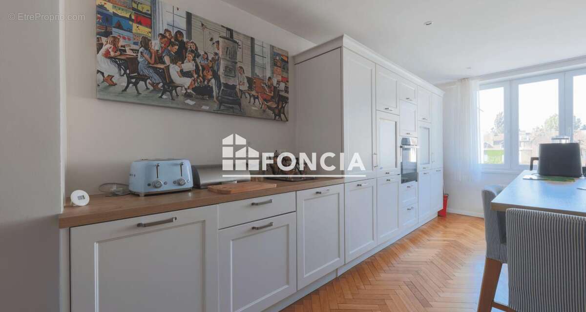 Exclusivite foncia - magnifique 5/6 pieces a deux pas de l'orangerie - photo 5