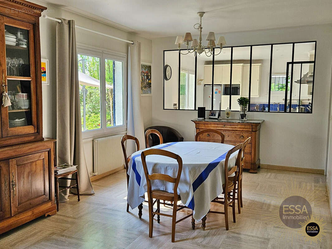 Maison à NOISY-LE-ROI