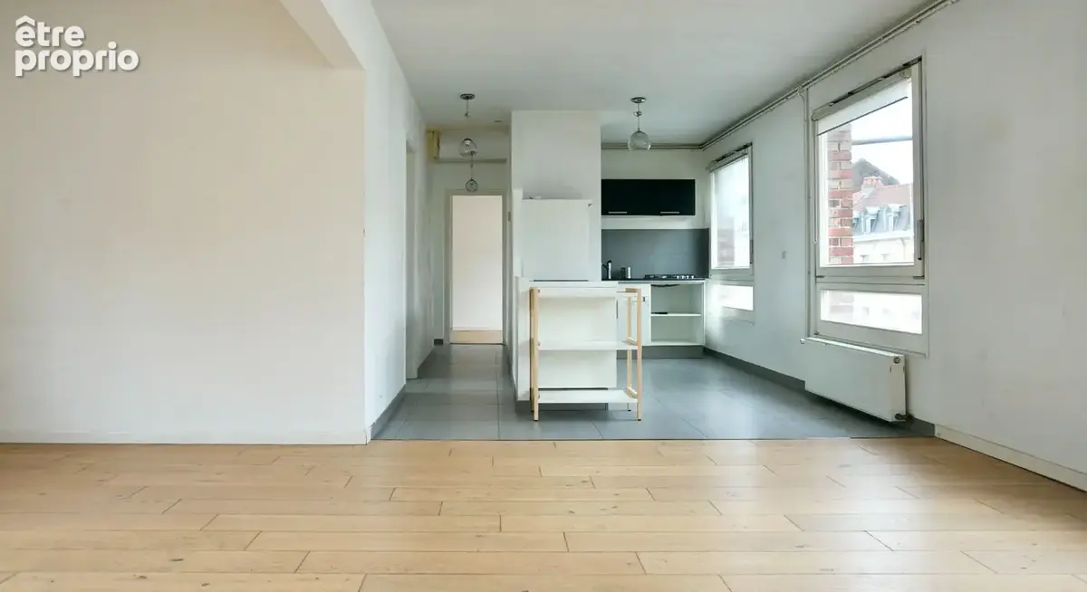 Lille hyper-centre - appartement traversant avec ascenseur - photo 2