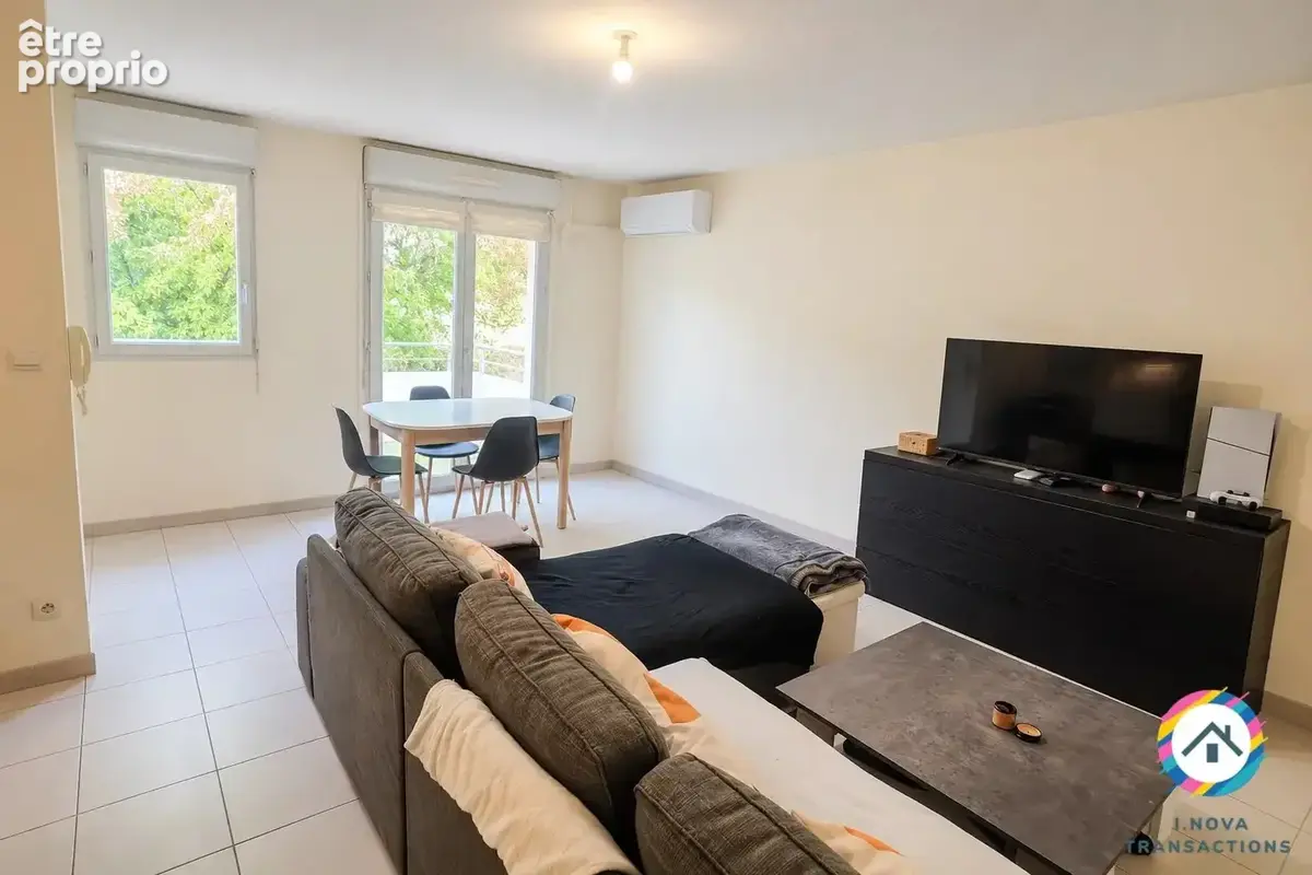 T2  avec terrasse à Nailloux – Résidence sécurisée avec piscine - photo 2