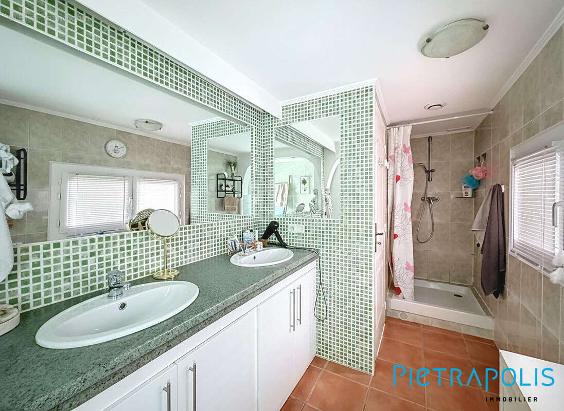 Maison à FRONTIGNAN