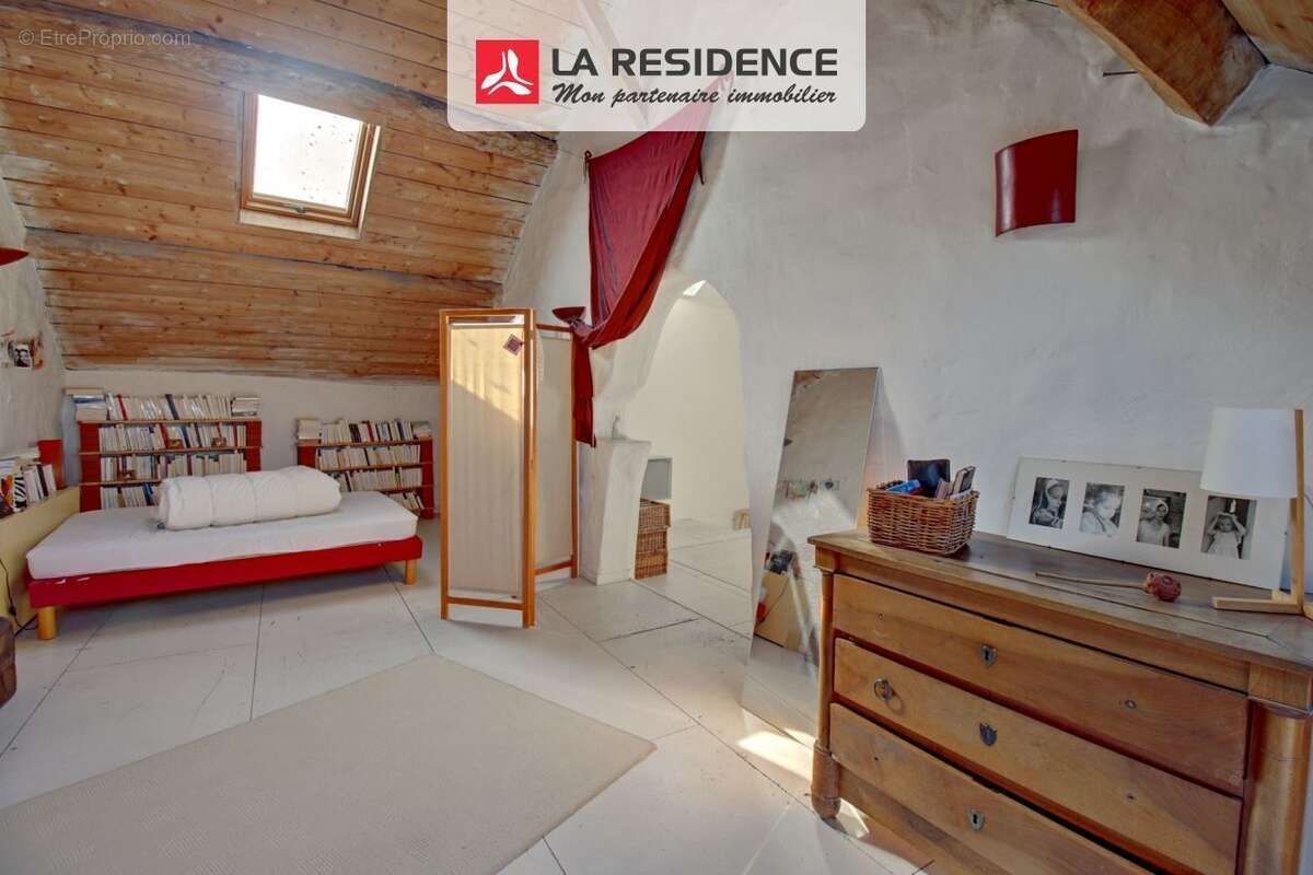 Maison à CONFLANS-SAINTE-HONORINE