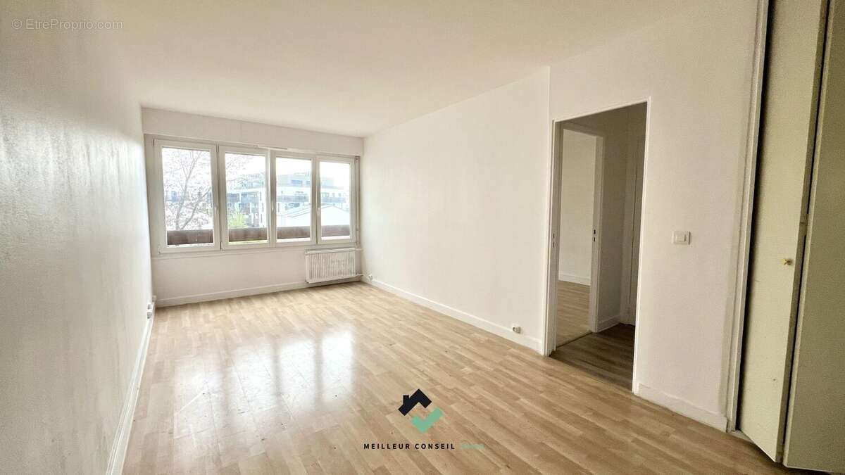 Appartement à CHOISY-LE-ROI