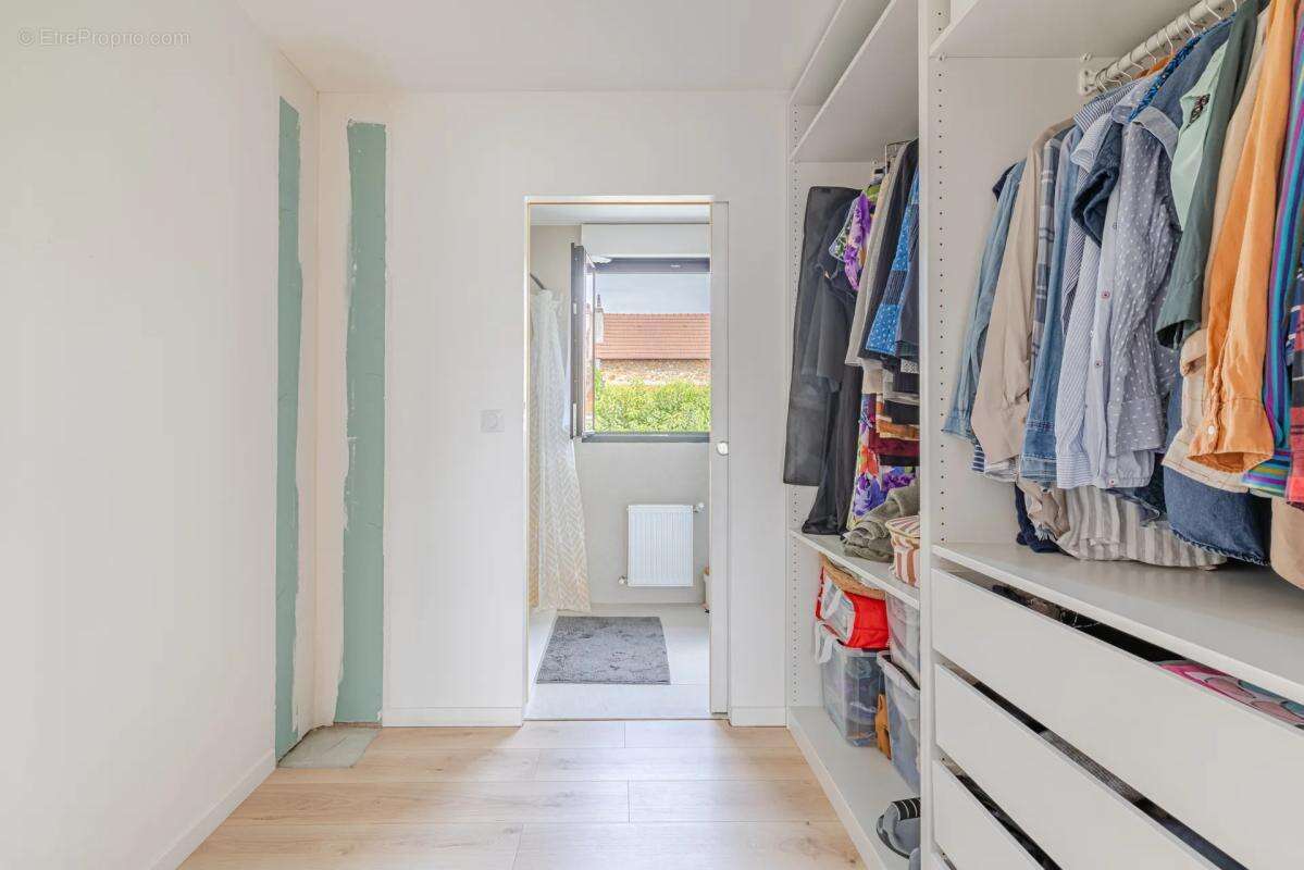 Maison de 5 pièces de 127 m² à Choisy-le-Roi - photo 9