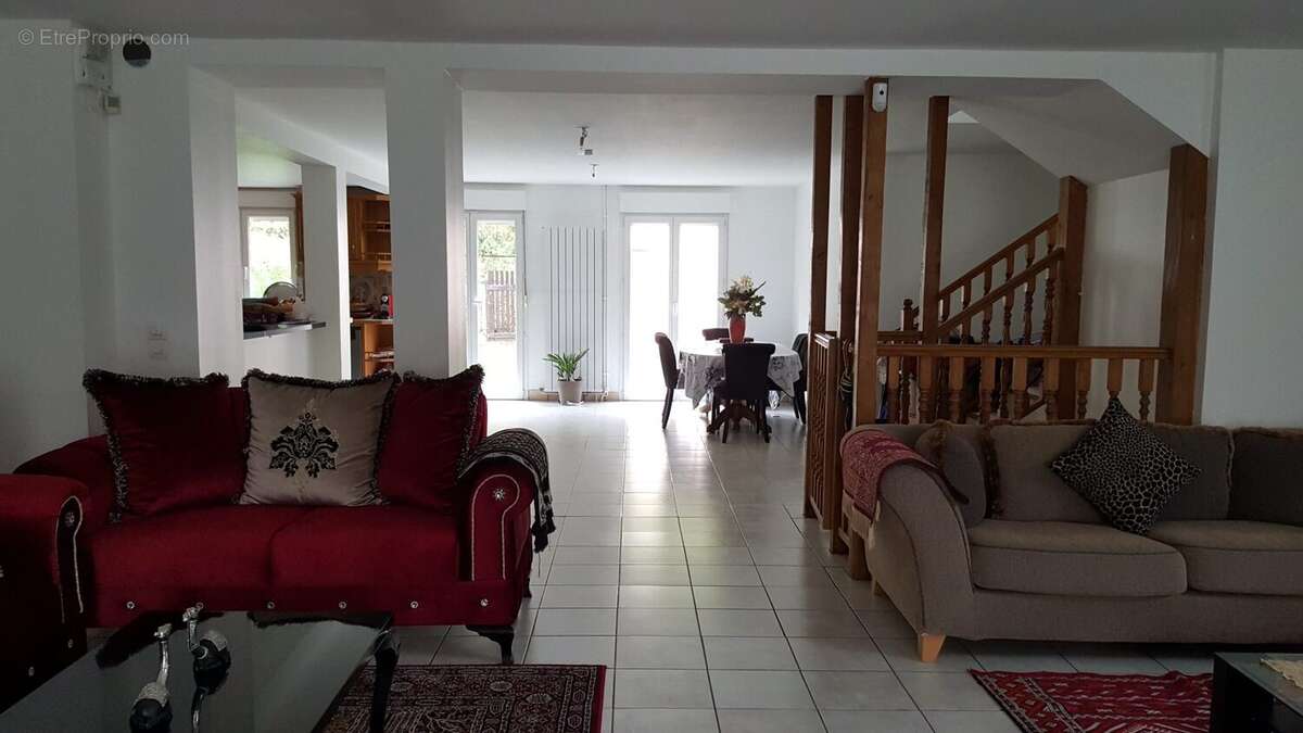 Maison à GOUSSAINVILLE