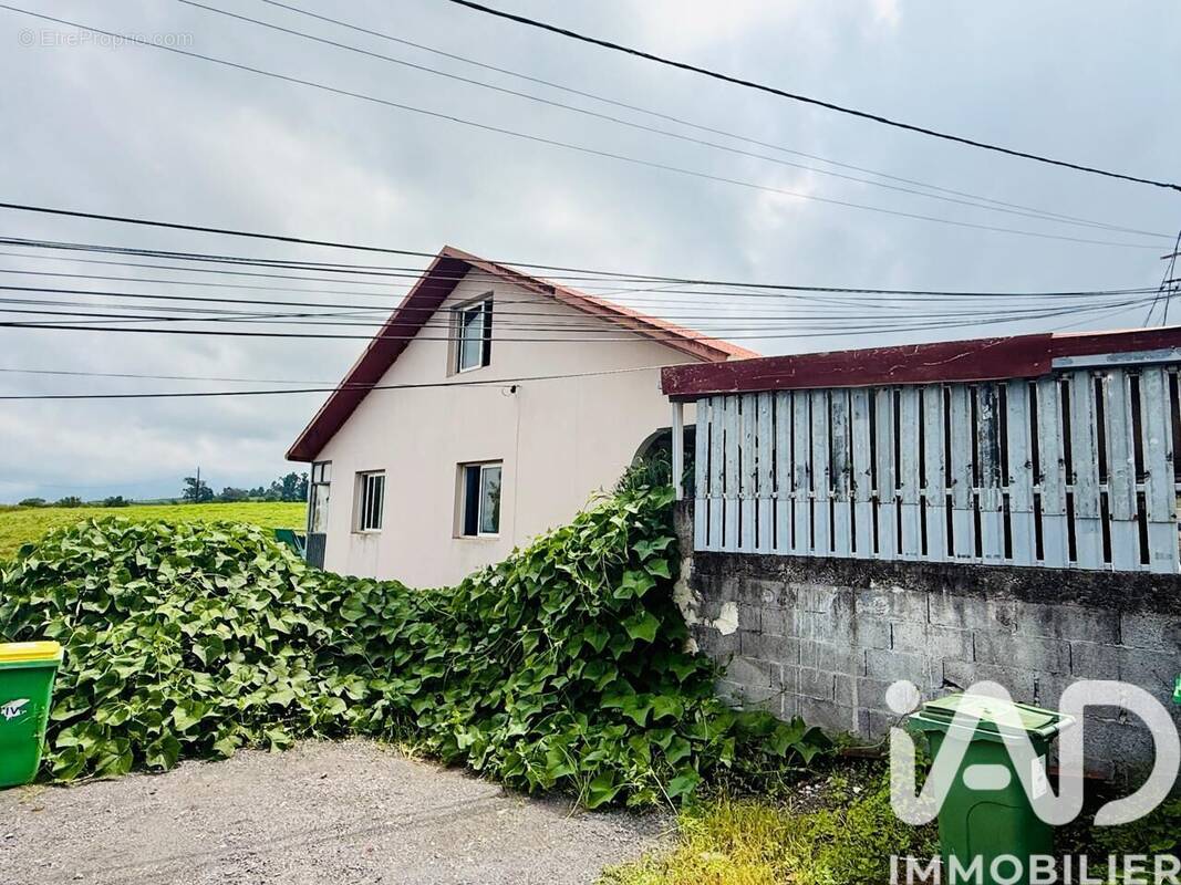 Photo 1 - Maison à SAINT-PIERRE