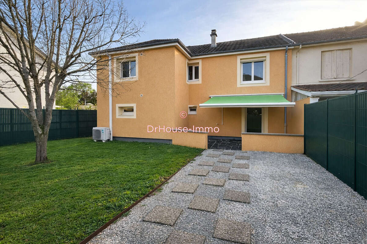 Maison 109 m² à Brive-La-Gaillarde  - photo 37