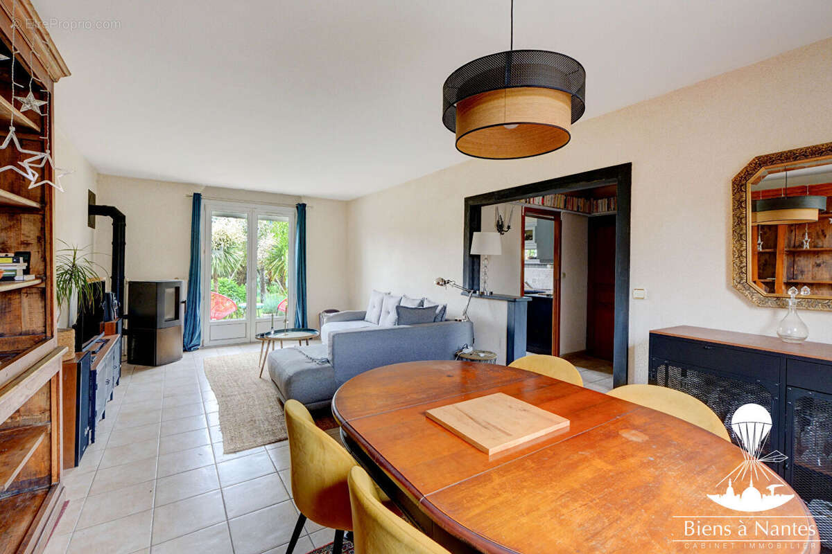 Maison à LA MONTAGNE