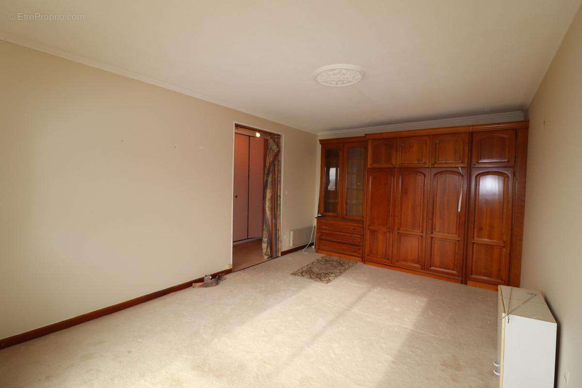 Appartement à COSNE-COURS-SUR-LOIRE