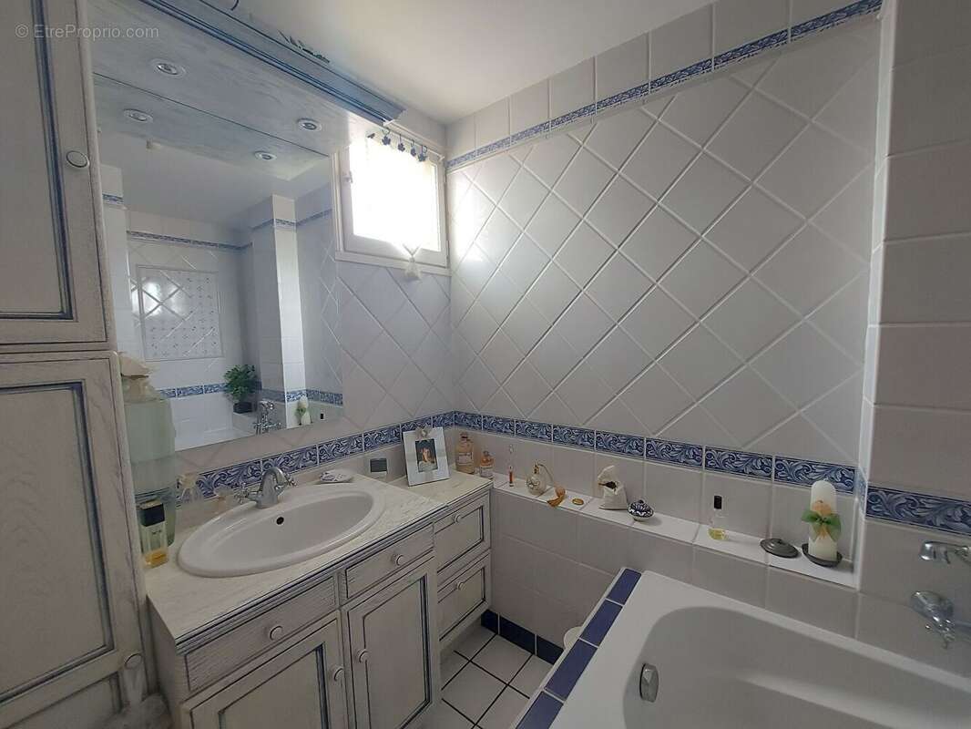 Appartement à MANTES-LA-JOLIE