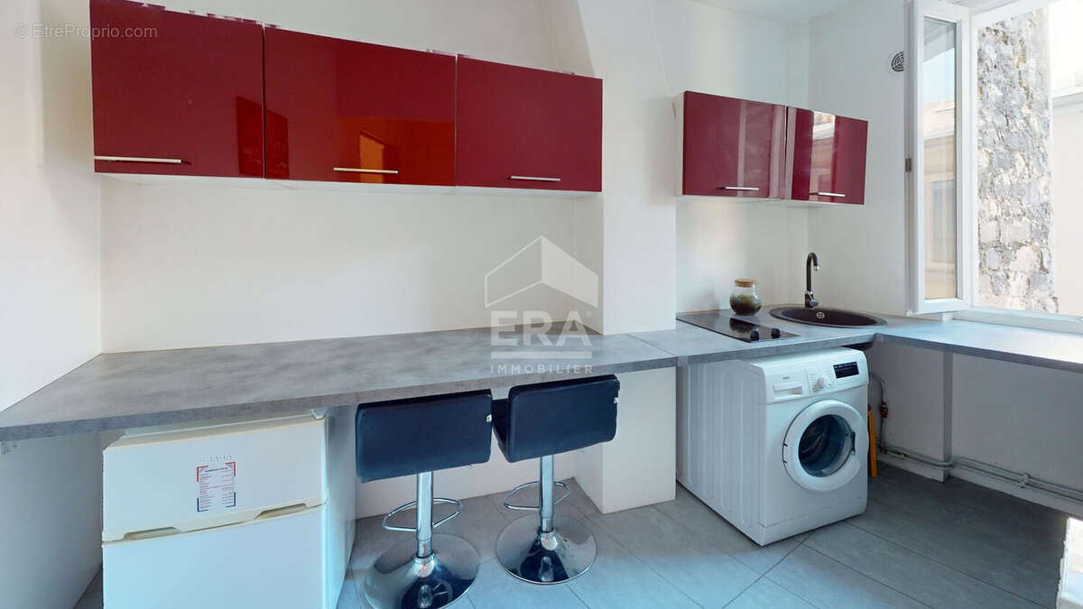 Appartement à PARIS-19E