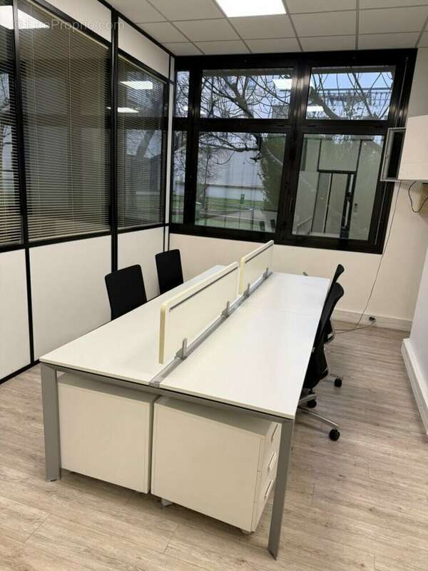 Commerce à LEVALLOIS-PERRET