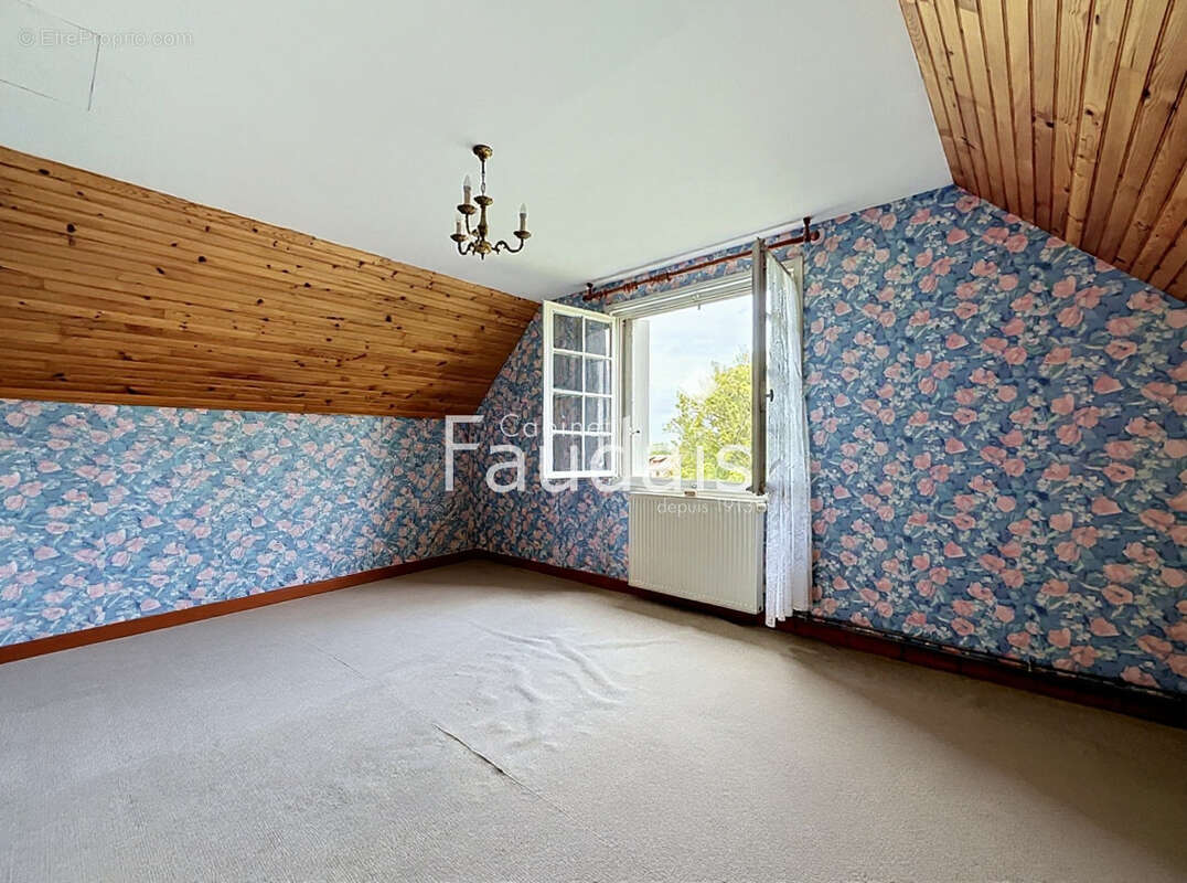 Maison à GRANDCAMP-MAISY