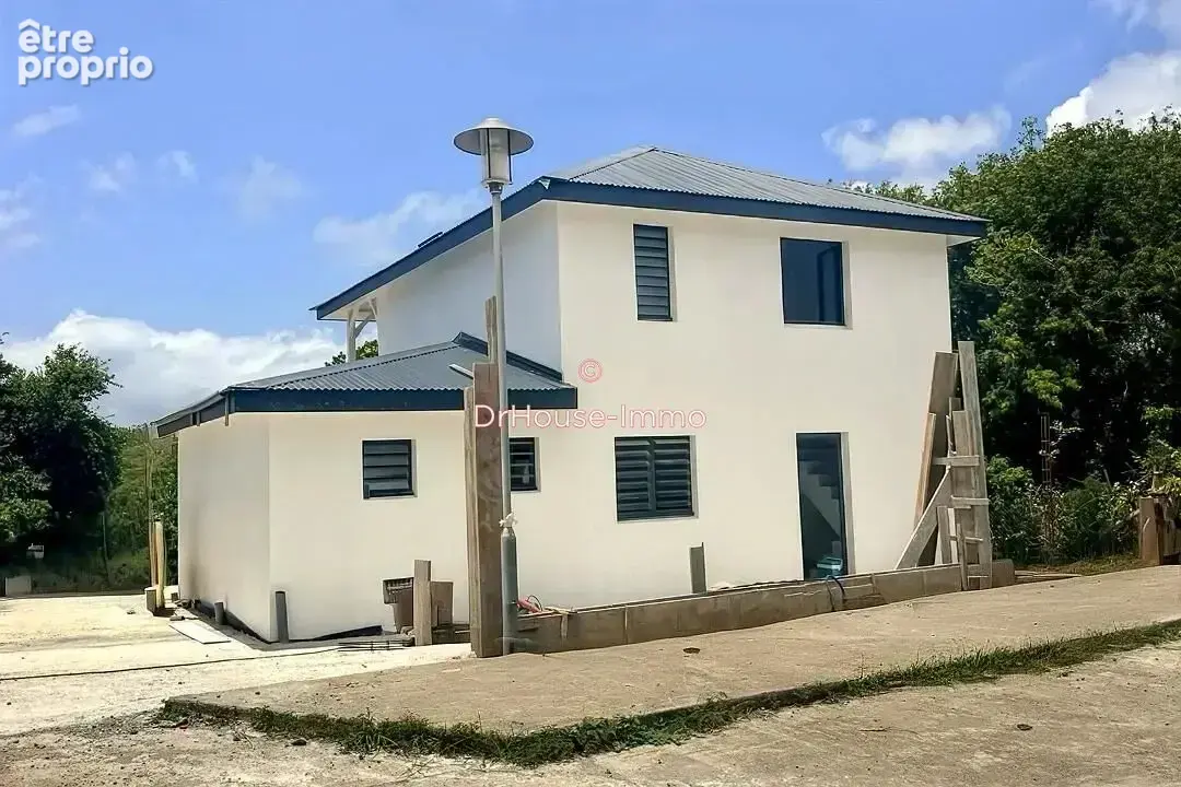 Maison 4 pièces 130 m² à vendre à Sainte-Anne (97227) - photo 11