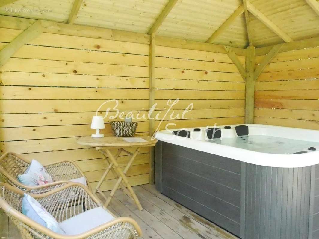 Sublime propriete, maison de maitre + gites, domaine de 11 hectares, narbonne - photo 27