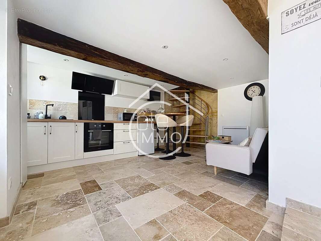 Saint Emilion : Maison Girondine en pierre avec piscine et Gîte - photo 14
