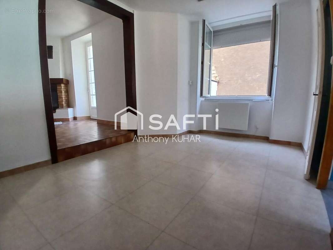 Maison 80 m² à Dun-Sur-Auron  - photo 2