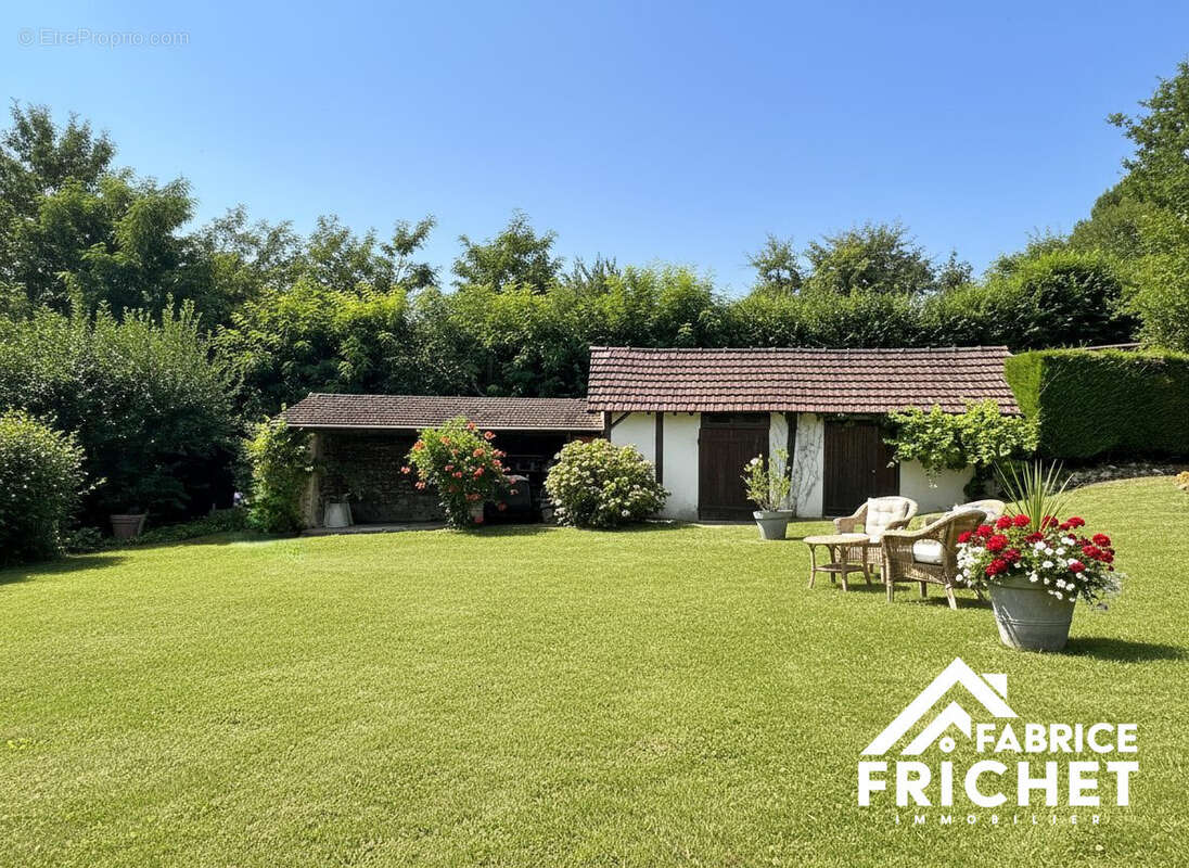 Maison 96 m² à Saint-Pierre-De-Bailleul  - photo 5