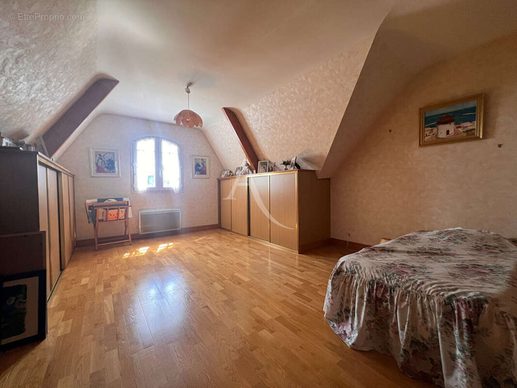 Maison à MONTRICHARD