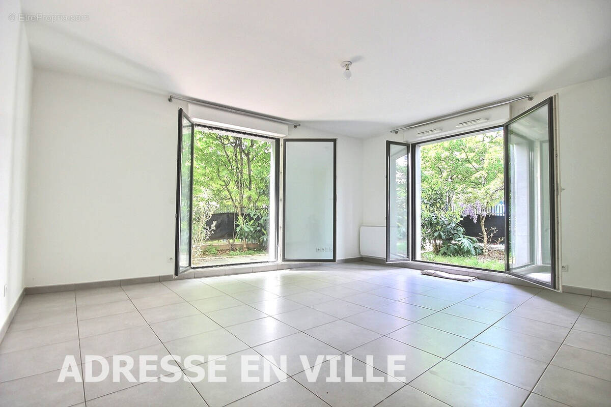 Appartement à ASNIERES-SUR-SEINE