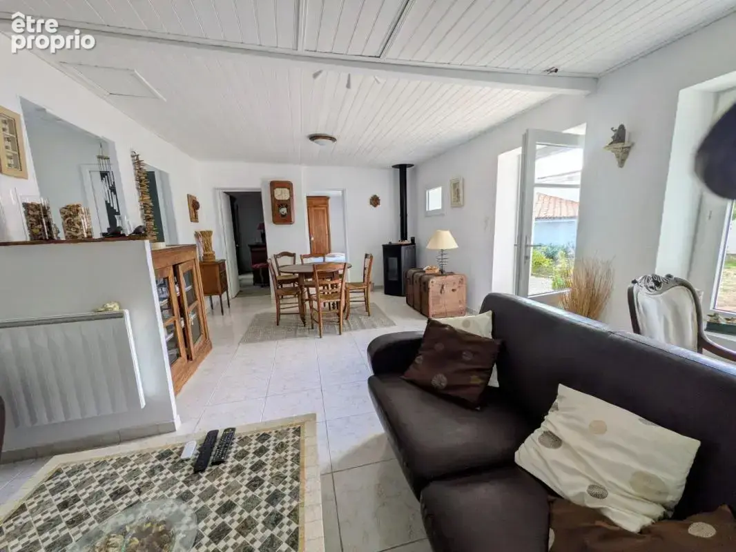 Maison 4 pièces 72 m² à vendre à Les Sables-D'olonne (85180) - photo 3
