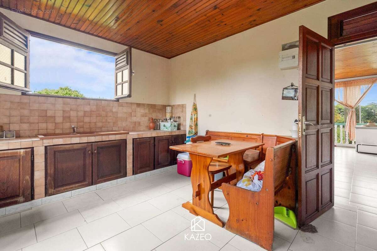 Maison à LE LAMENTIN