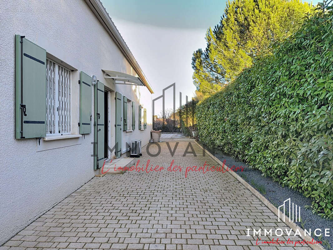 Maison à SAINT-JEAN-DE-VEDAS