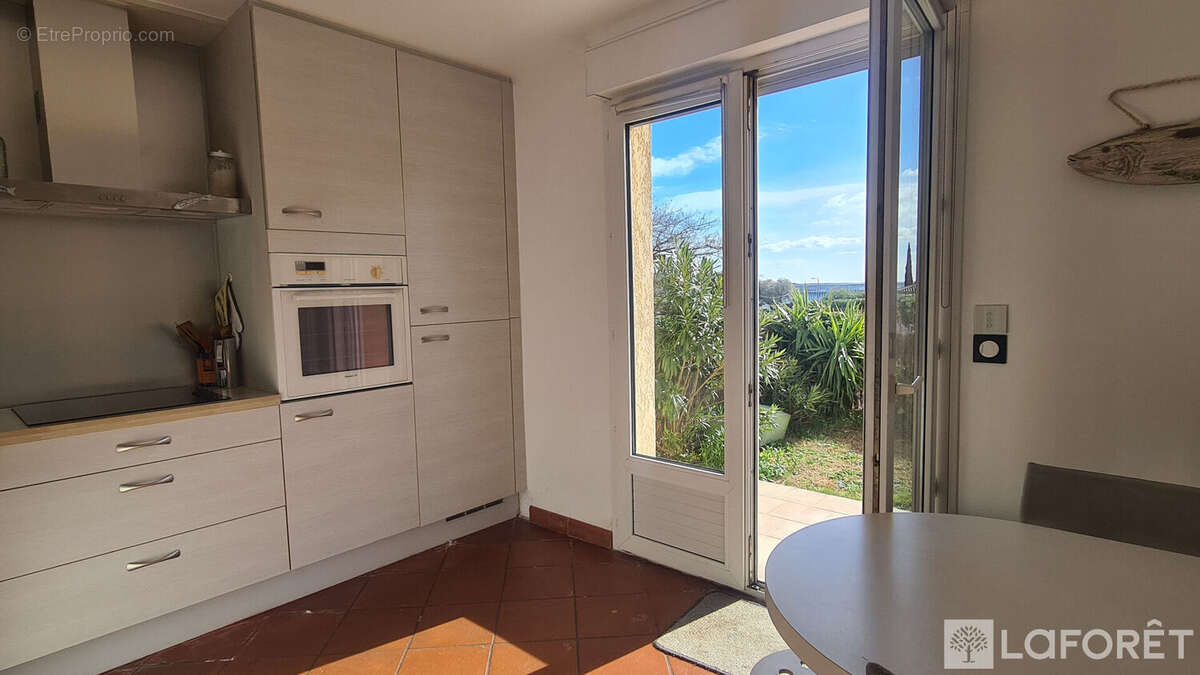 Appartement à BOUZIGUES