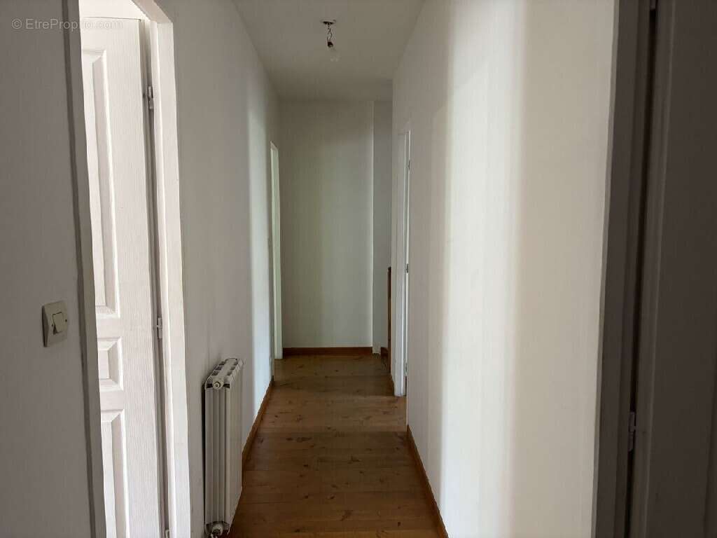 Maison à CASTELJALOUX