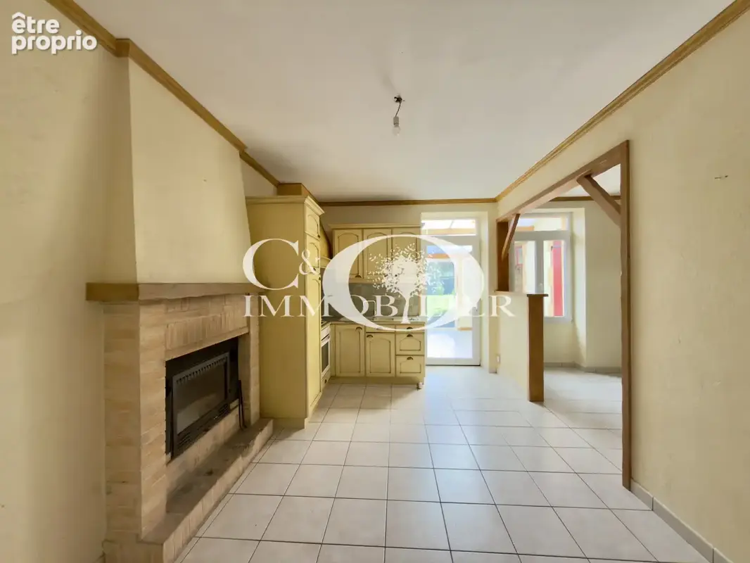  Maison de bourg - 3 chambres - 715 m2 de terrain - photo 6