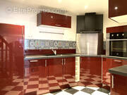 Maison à SAINT-MARTIN-EN-HAUT