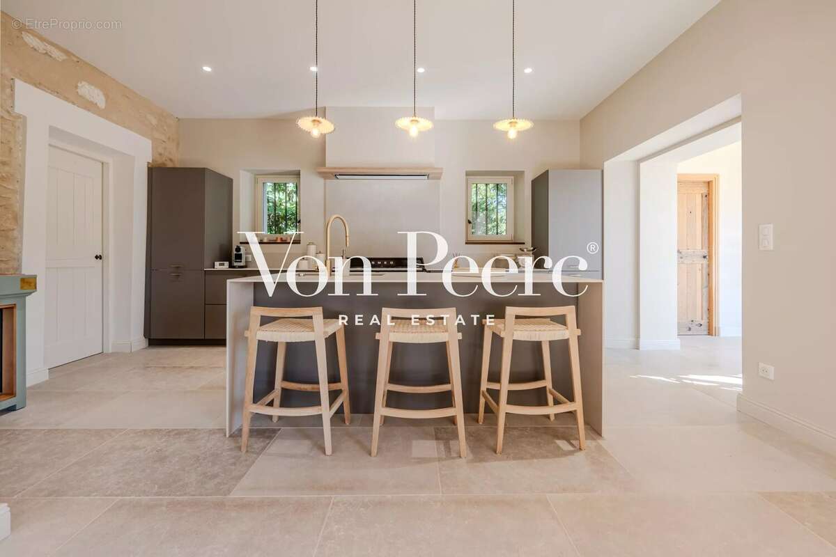 Maison à SAINT-REMY-DE-PROVENCE