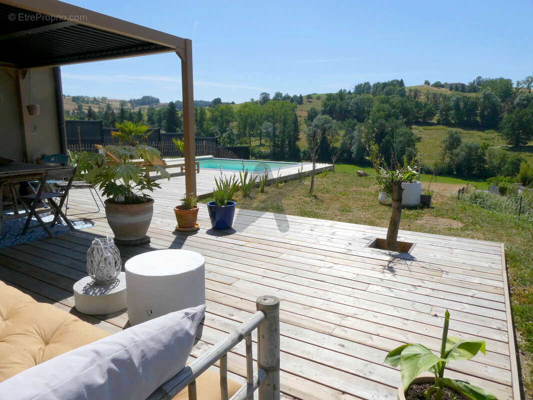 Belle villa majoritairement de plain pied avec piscine - photo 10