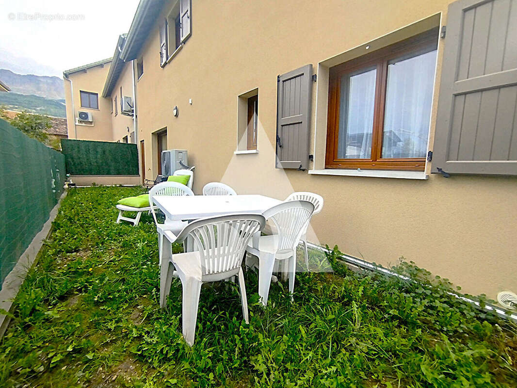 Appartement à CHORGES