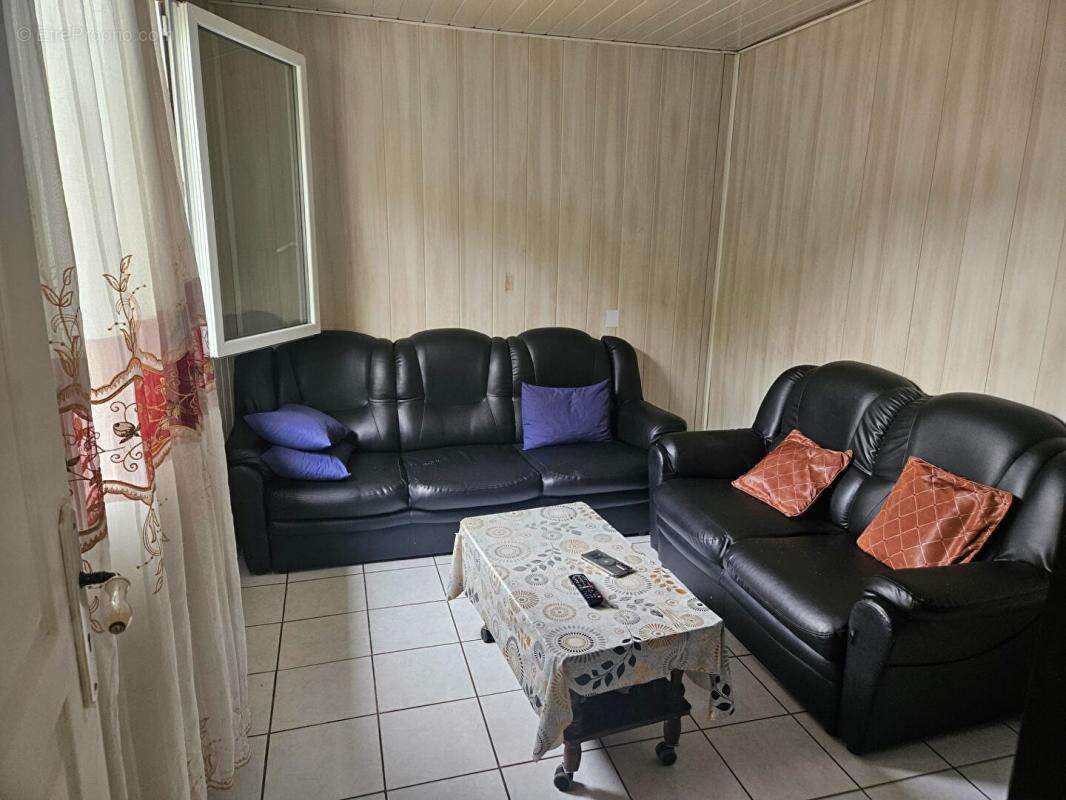 Maison à TREMBLAY-EN-FRANCE