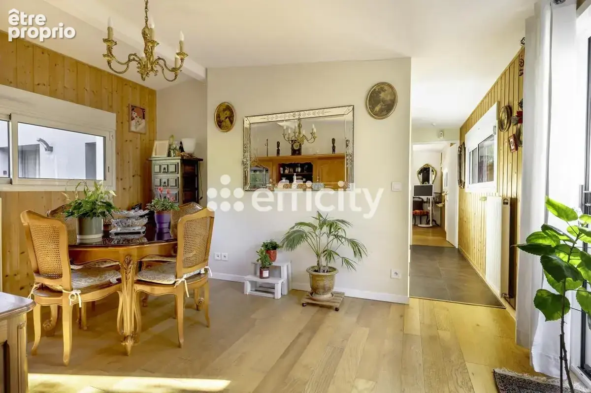 Maison 7 pièces 223 m² à vendre à Bruges (33520) - photo 15