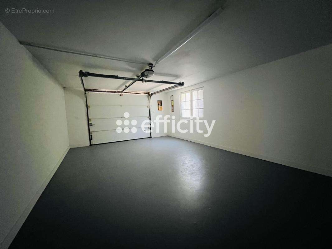 Maison à LE POULIGUEN