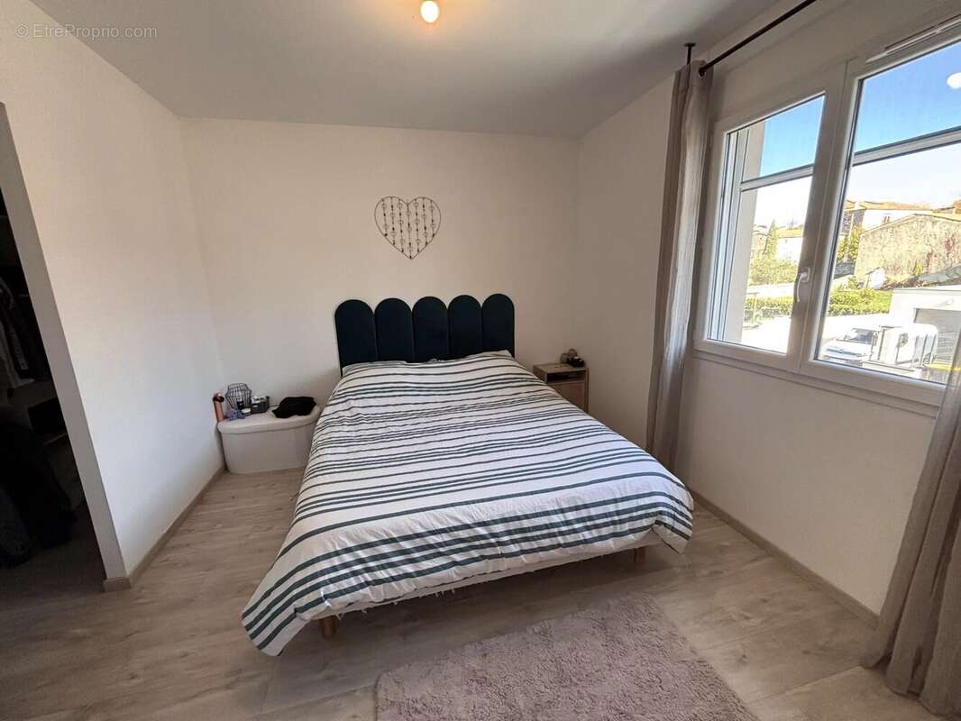 Maison à SAINT-JEAN-DU-FALGA