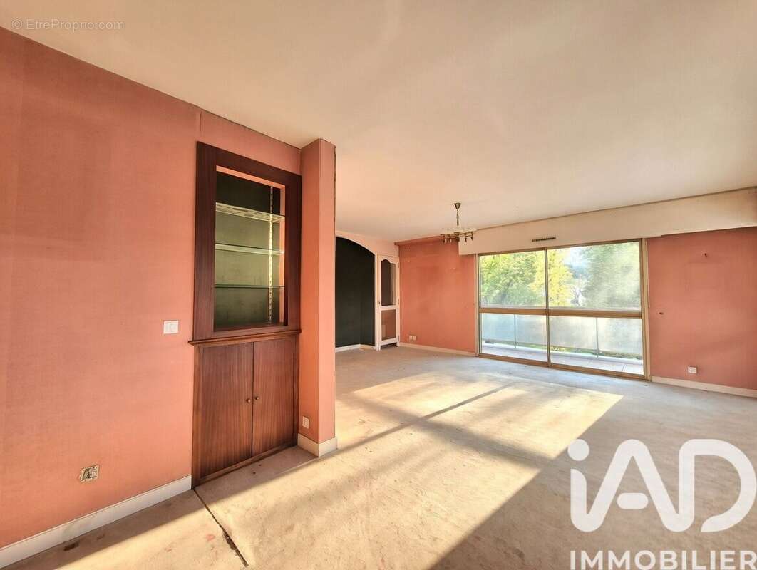 Photo 4 - Appartement à CHARLEVILLE-MEZIERES