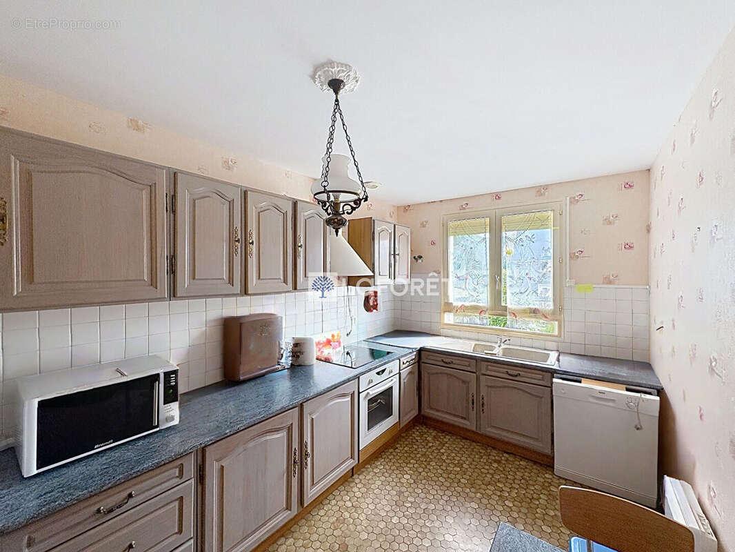 Maison à SASSETOT-LE-MAUCONDUIT