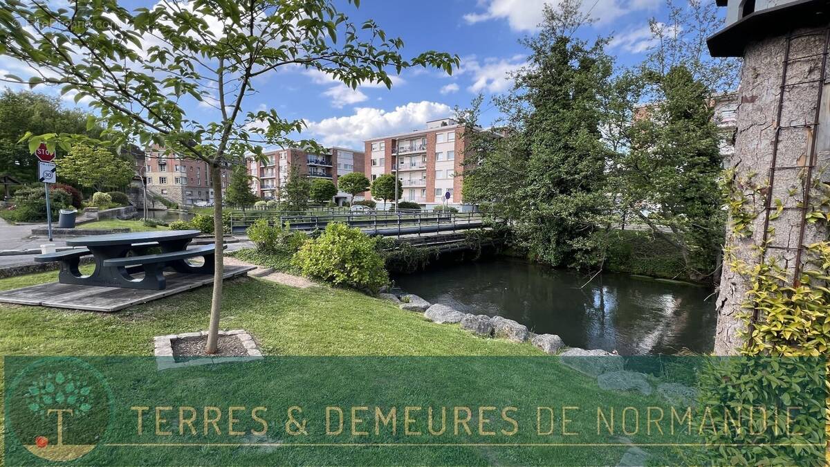 Appartement à EU