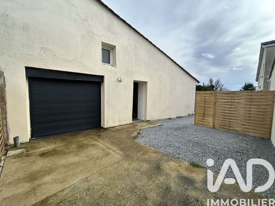 Photo 3 - Maison à SAINT-GERMAIN-DU-PUCH