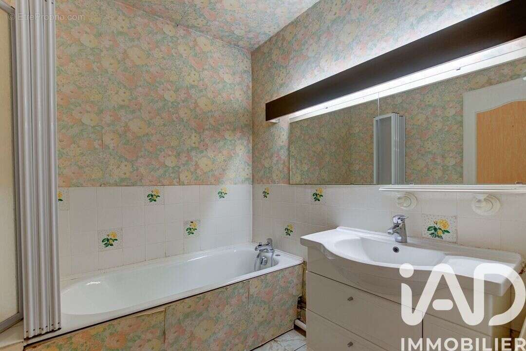 Appartement 63 m² à Le Grand-Quevilly  - photo 7