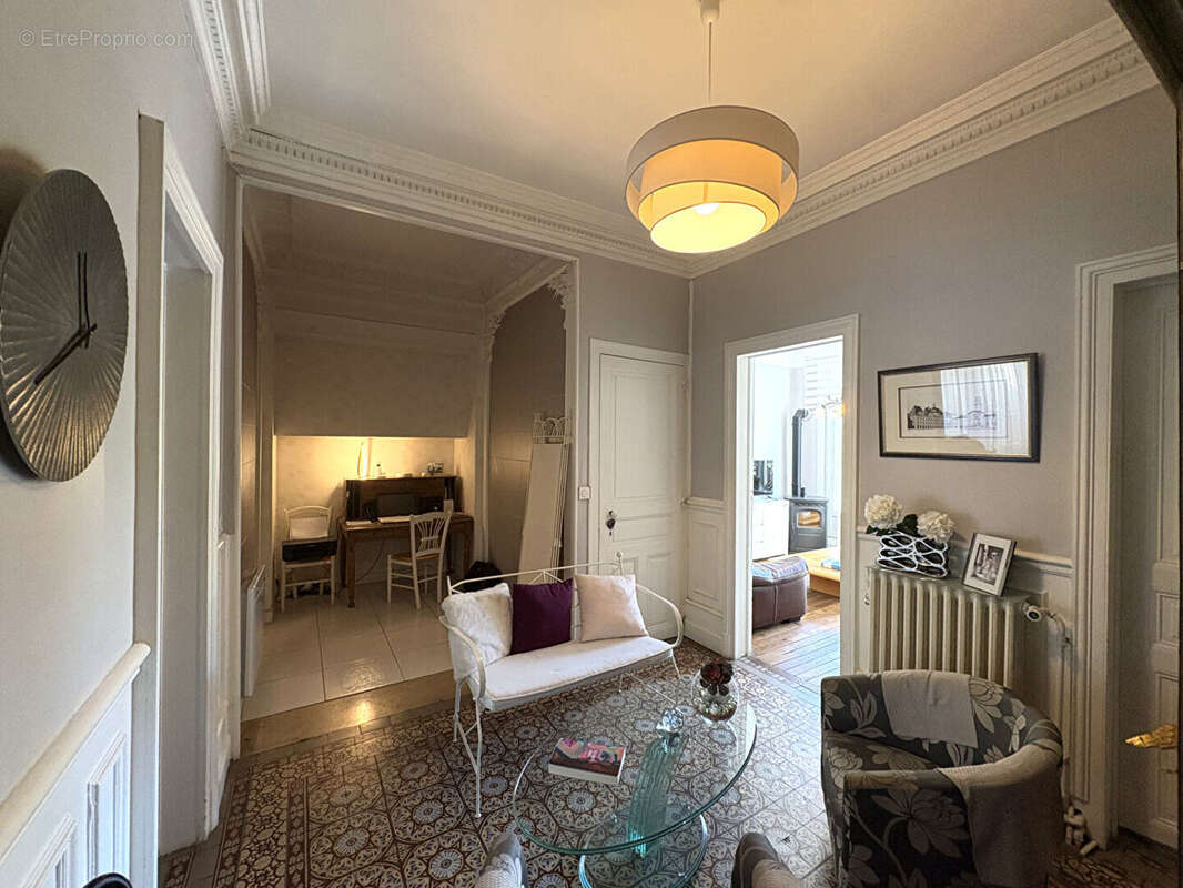 Appartement à CHARLEVILLE-MEZIERES