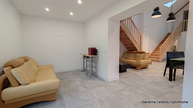 Maison à PETIT-COURONNE